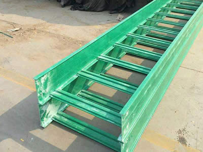 海南藏族玻璃钢梯式电缆桥架